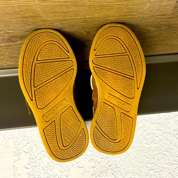 Sperry Brown Kids Dress Shoes - Picture 9 of 9